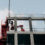 kladzenie_plyt_betonowych